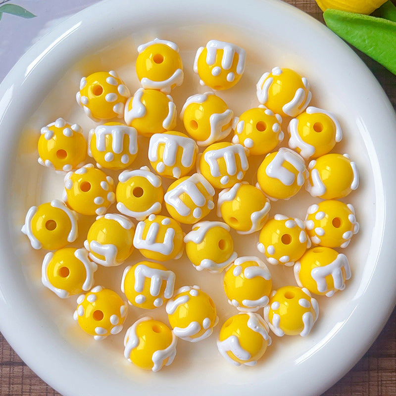 Wholesale 10pcs/pack Cream acrylic through-hole loose beads